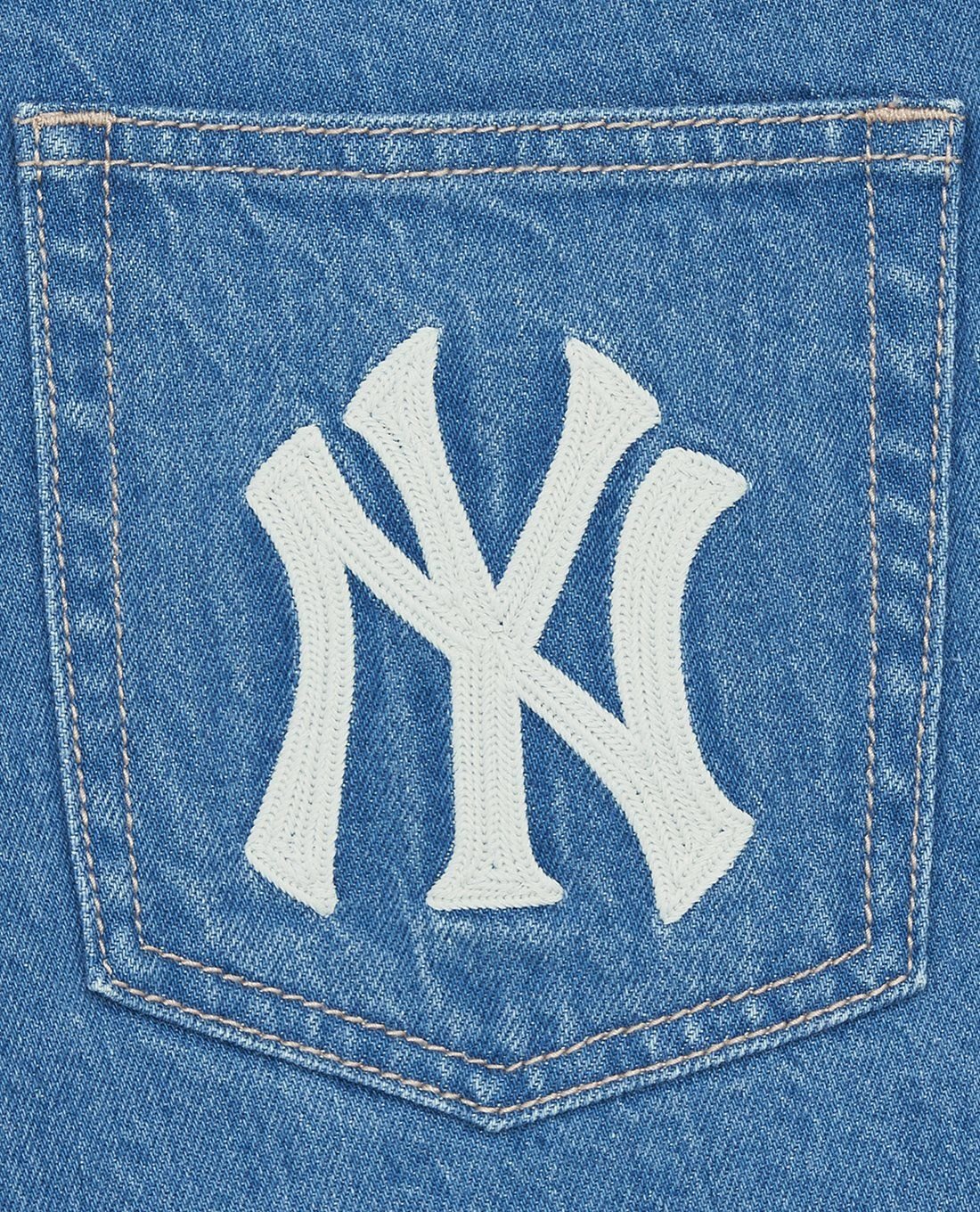 MLB - Chân váy denim mini phom chữ A thời trang