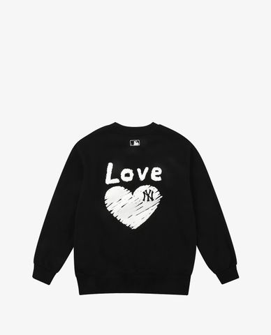  MLB - Áo sweatshirt tay dài cổ tròn Heart Love Overfit 
