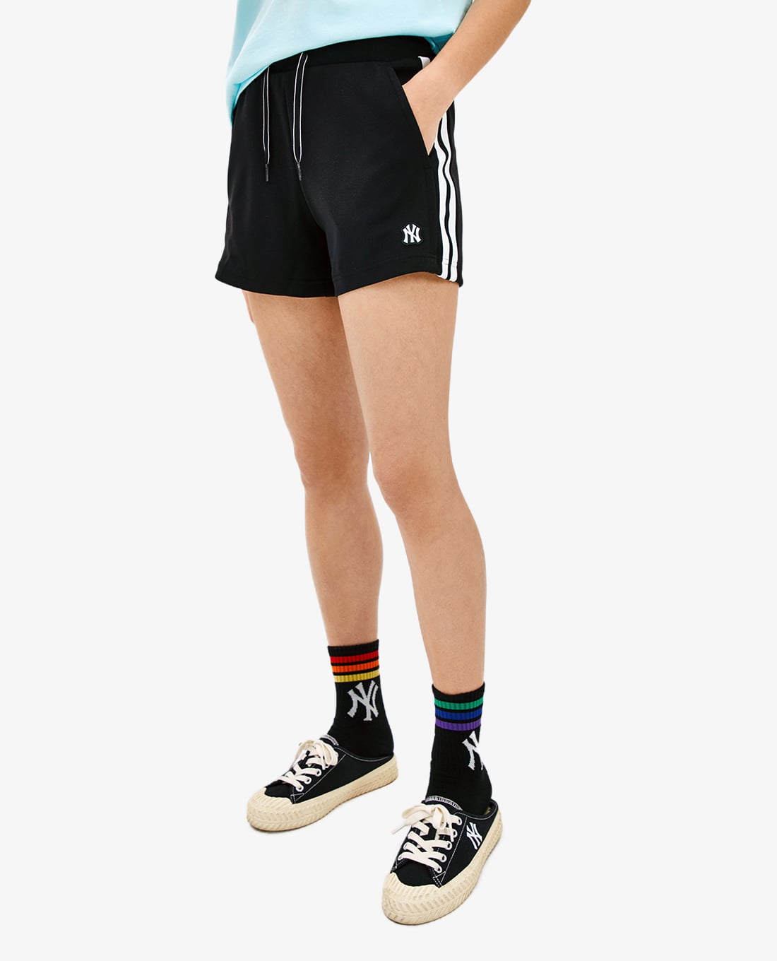 MLB - Quần shorts nữ hai sọc Tape