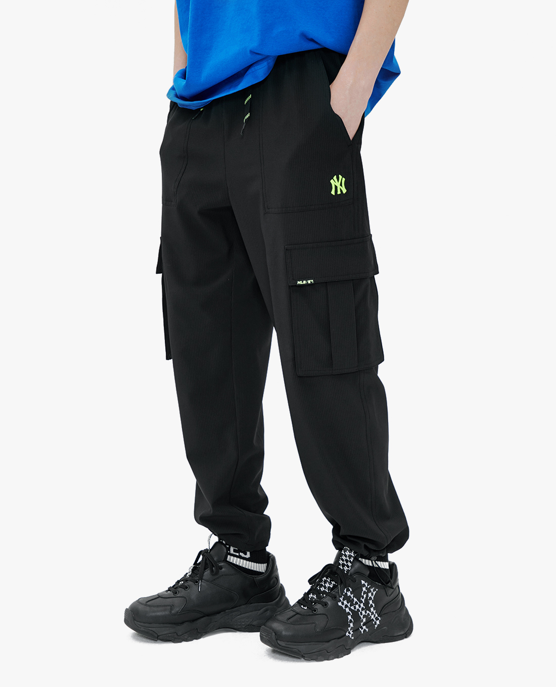 MLB - Quần jogger không bo gấu phom suông Cargo Spandex String