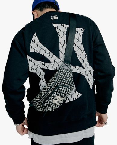  MLB - Túi bao tử thời trang Monogram 