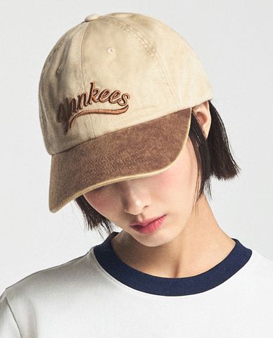  MLB - Nón bóng chày unisex Varsity Cursive Vintage 