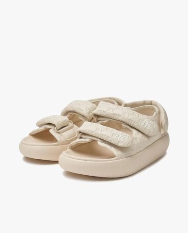  MLB - Giày sandals unisex đế thấp Base Classic Monogram 