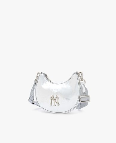  MLB - Túi đeo vai nữ hình bán nguyệt Classic Monogram Silver Mini 