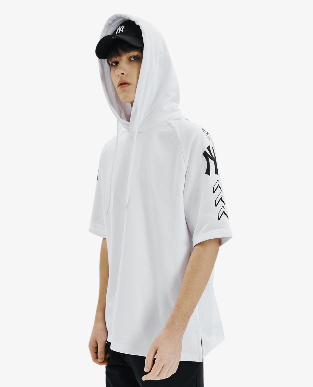 MLB - Áo hoodie tay ngắn phối mũ trùm Symbol