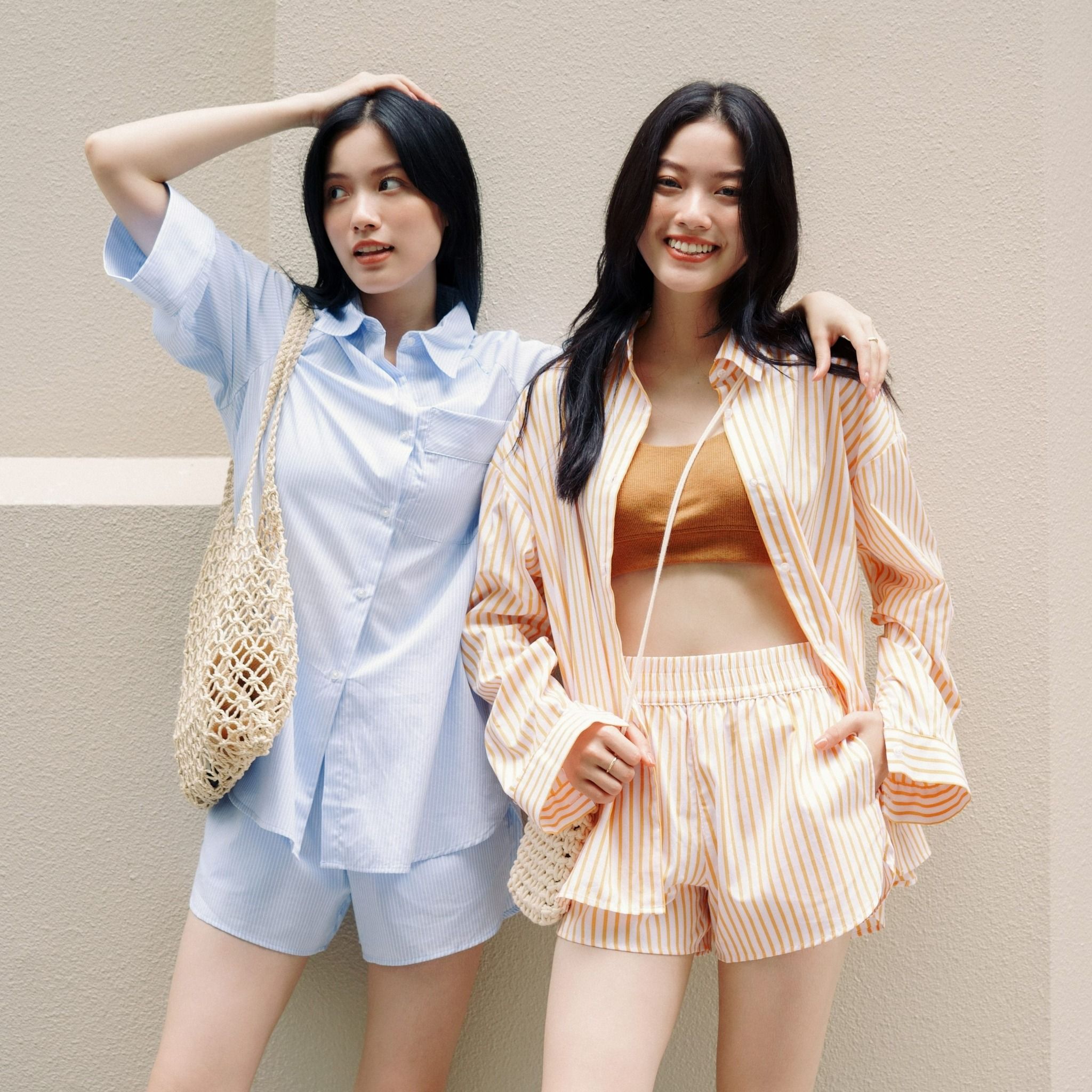  Quần short nữ kẻ cạp chun 