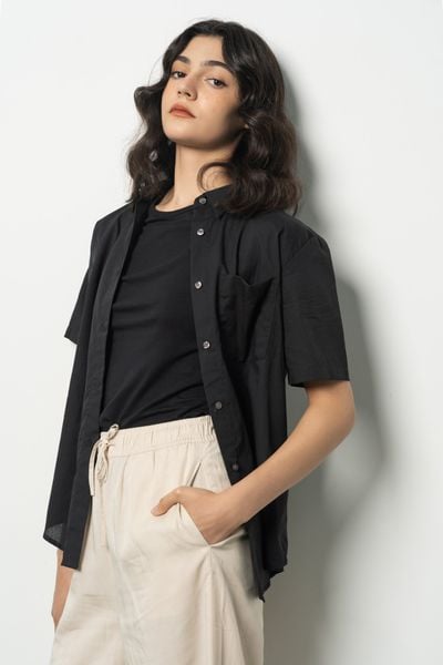  Áo sơ mi nữ cổ bẻ dáng rộng vải tencel 