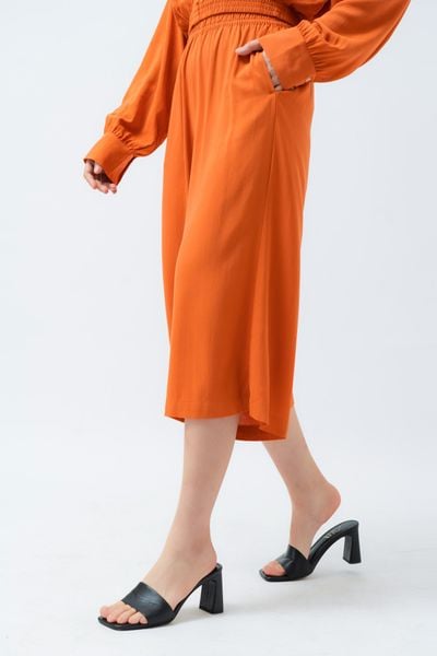  Quần culotte nữ cạp chun 