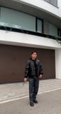  Áo bomber giả da dáng oversize 