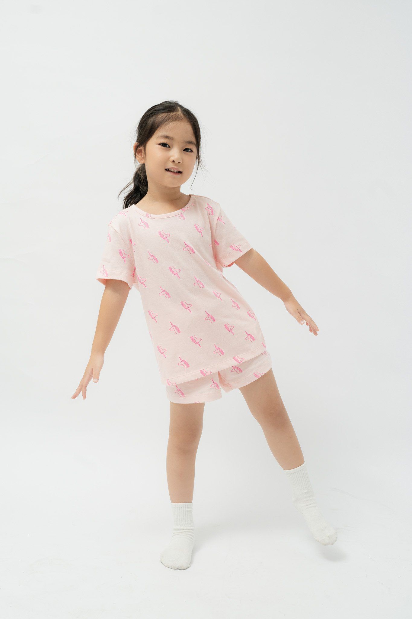  Quần short bé gái mặc nhà 