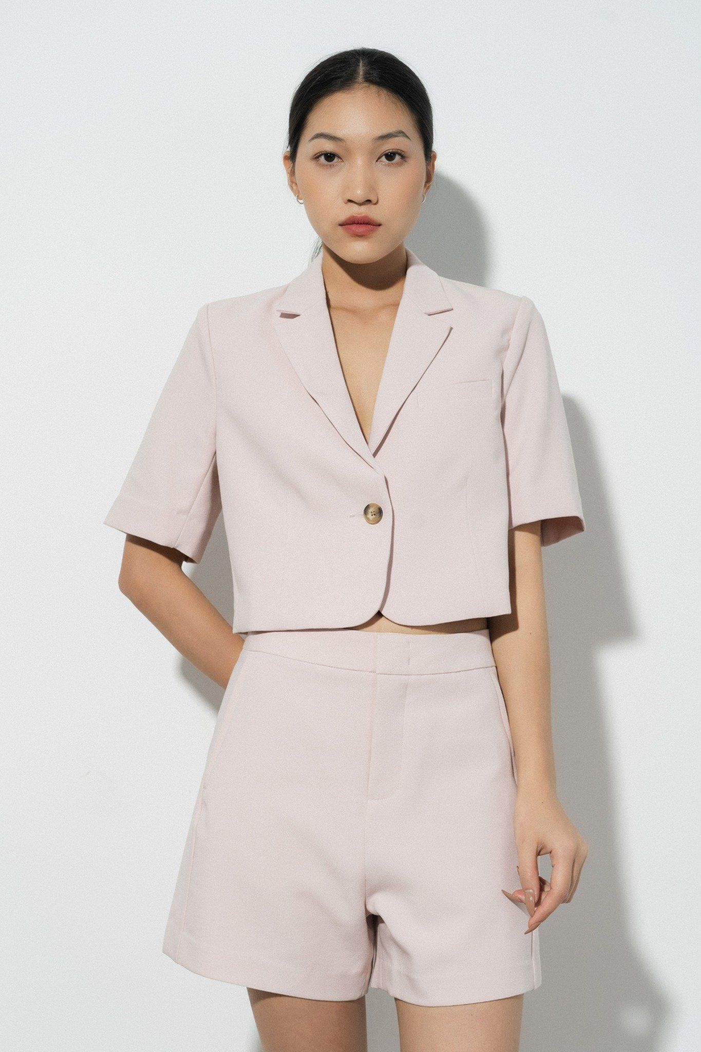  Quần shorts nữ cạp cao 