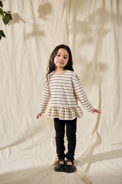  Áo phông bé gái dài tay kẻ ngang có bèo gấu 