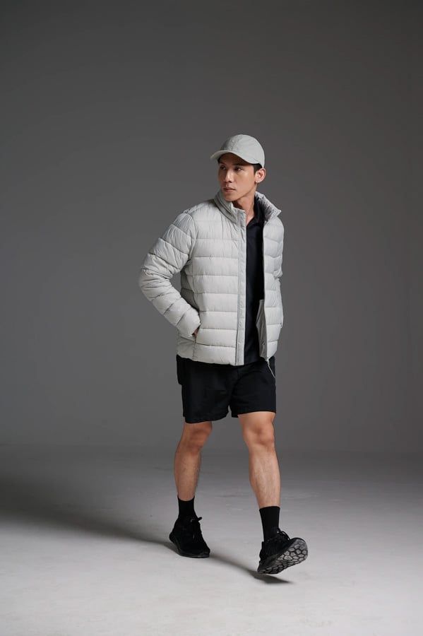  Áo khoác nam chần bông mũ ẩn 