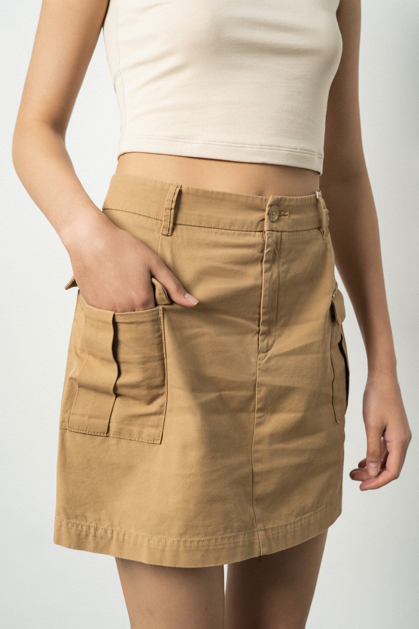  Chân váy mini túi hộp vải twill 