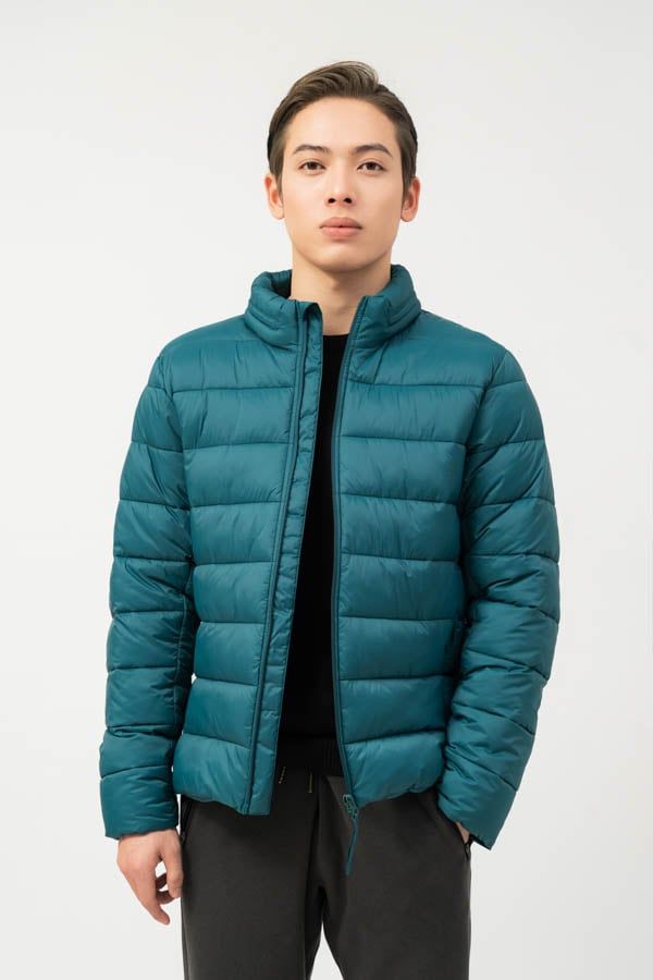  Áo khoác nam chần bông mũ ẩn 