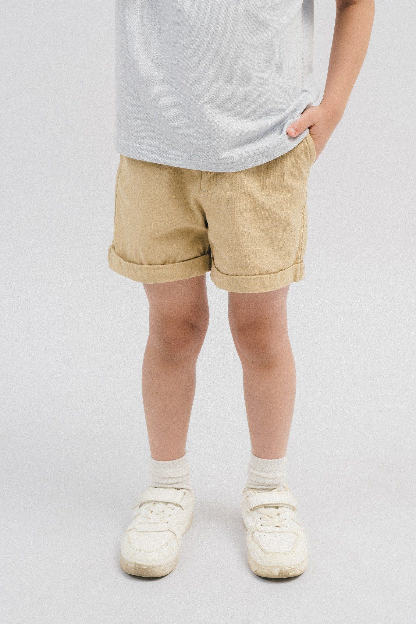  Quần shorts bé trai khaki cạp chun 
