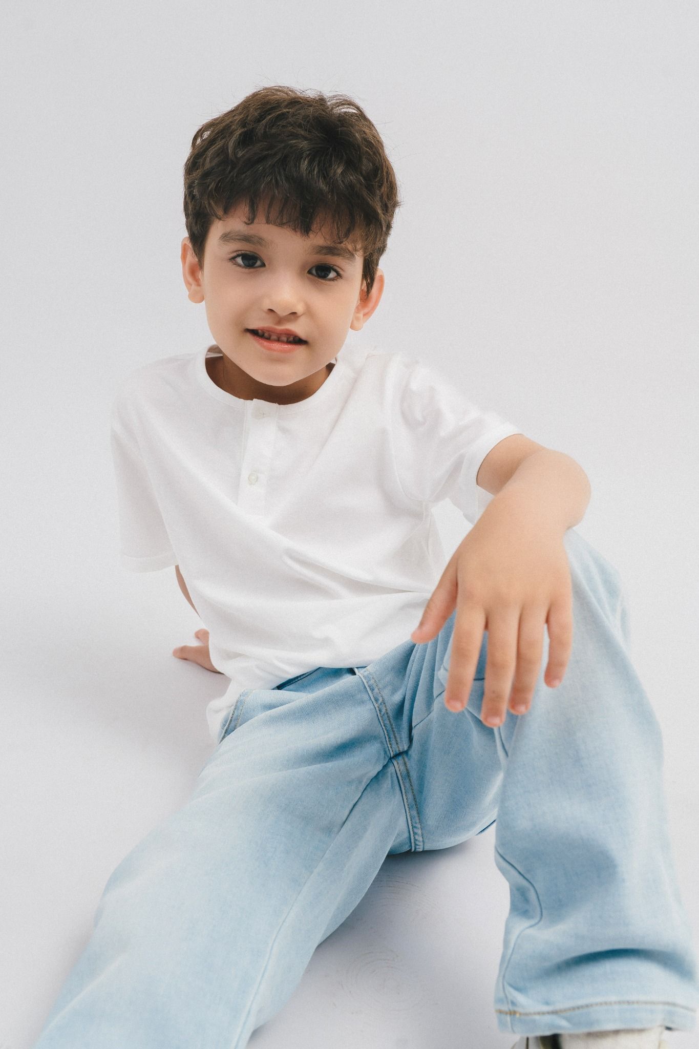  Áo phông bé trai cổ cài cúc vải cotton hữu cơ 