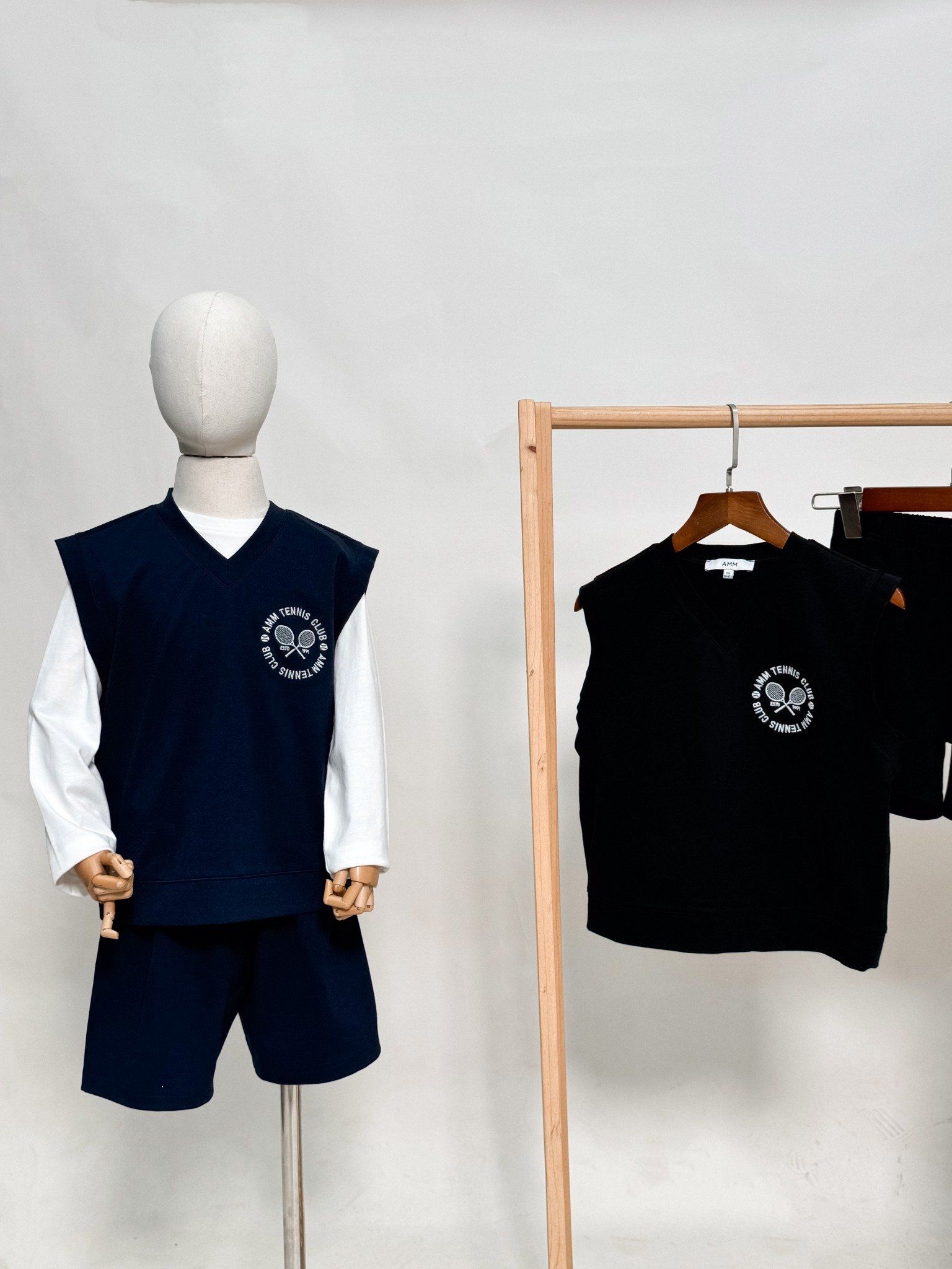  Bộ quần áo gilet bé trai ba chi tiết thêu chữ 