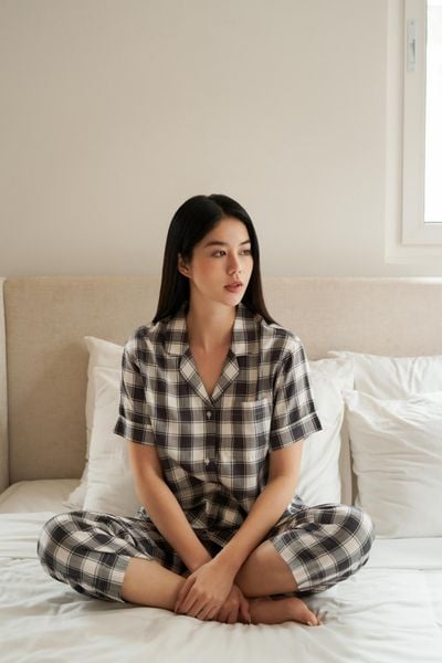  Áo pyjama túi ngực 