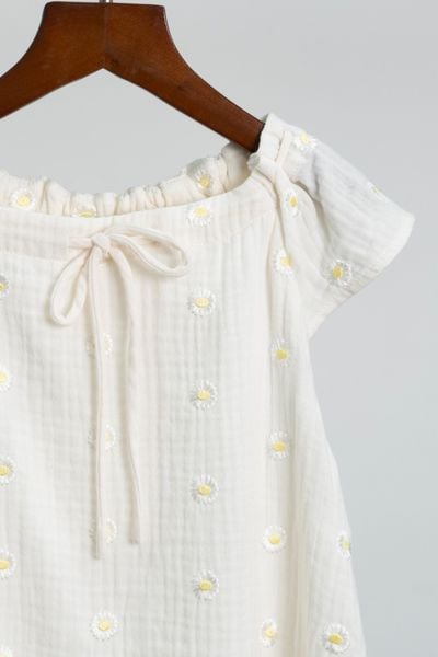  Váy Bé Gái vải Muslin thêu họa tiết hoa cúc dáng suông 