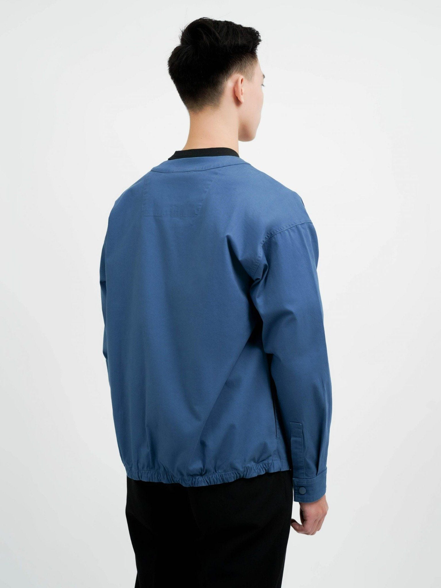  Áo khoác nam khaki cổ V 