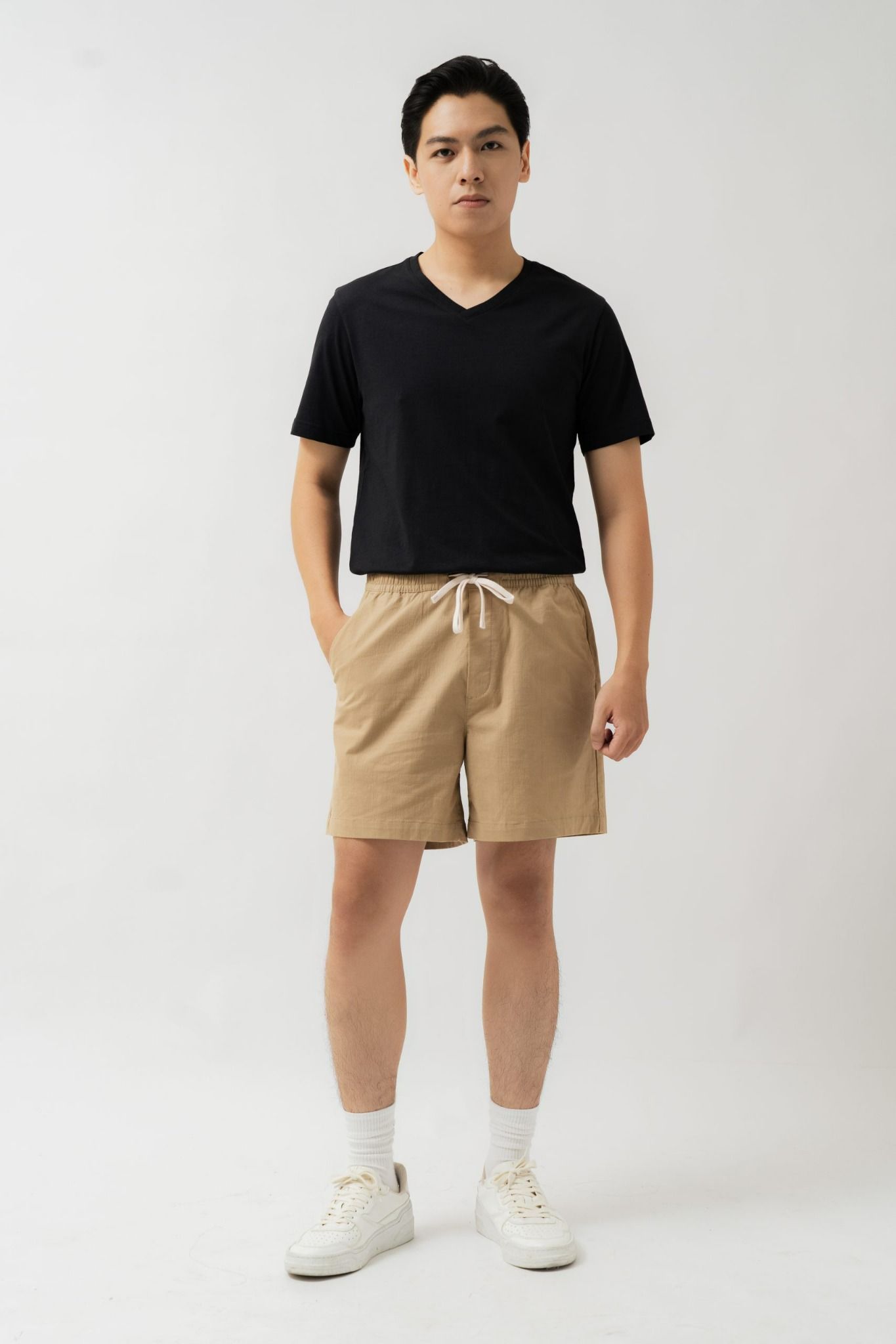  Áo phông nam cổ V vải cotton hữu cơ 