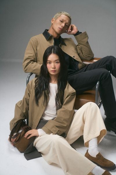  Áo khoác khaki nữ phối cổ da 