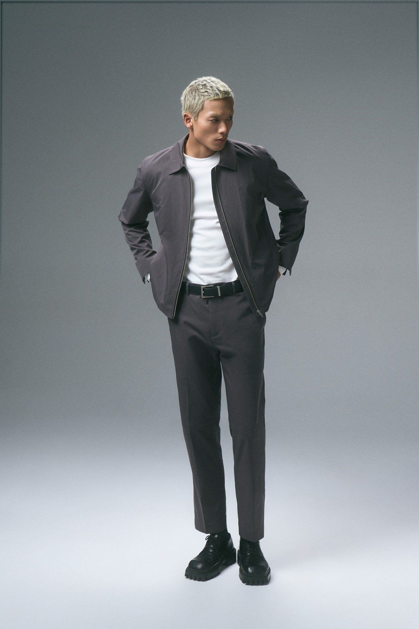  Quần smart nam dáng tapered 