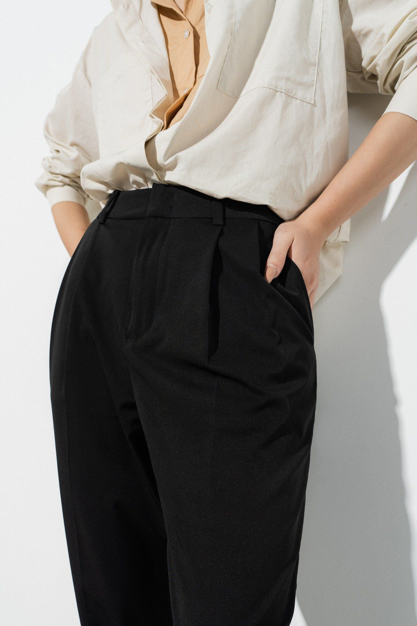  Quần âu nữ dáng tapered 