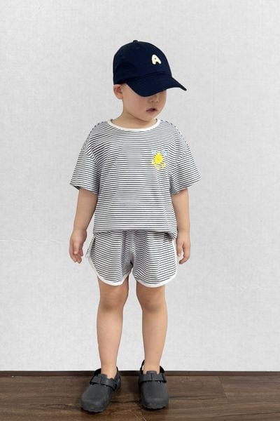  Bộ quần áo Unisex Kids vải single họa tiết kẻ 
