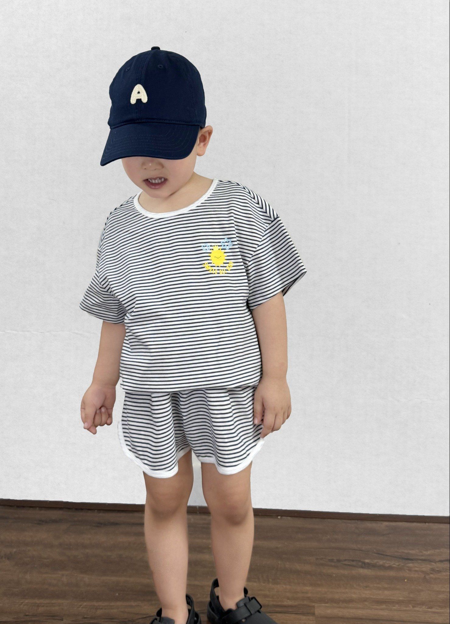  Bộ quần áo Unisex Kids vải single họa tiết kẻ 