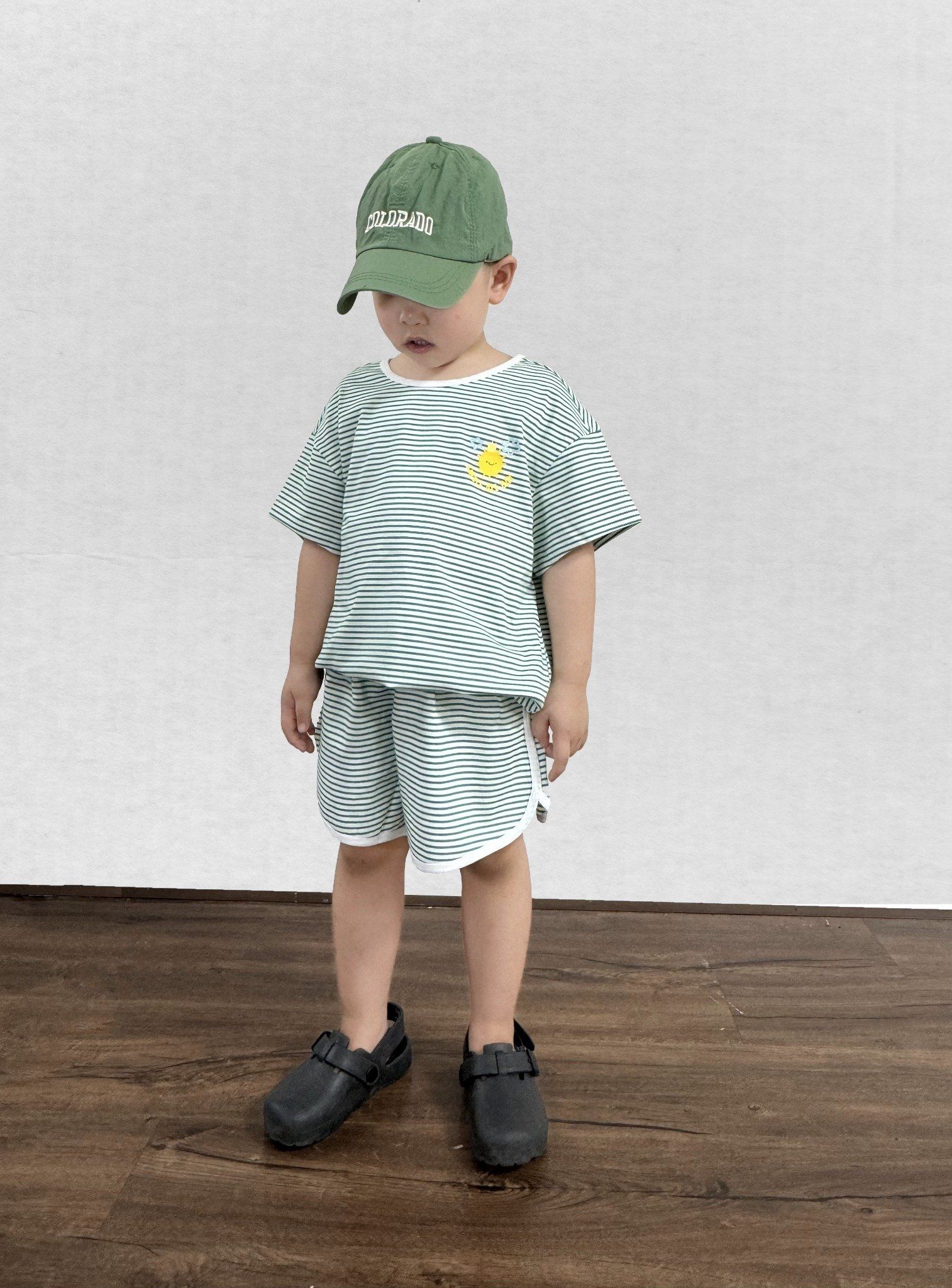  Bộ quần áo Unisex Kids vải single họa tiết kẻ 