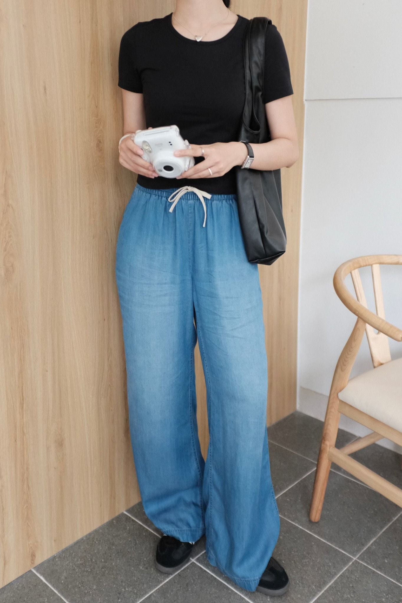  Áo phông ngắn tay nữ cơ bản dáng slim 