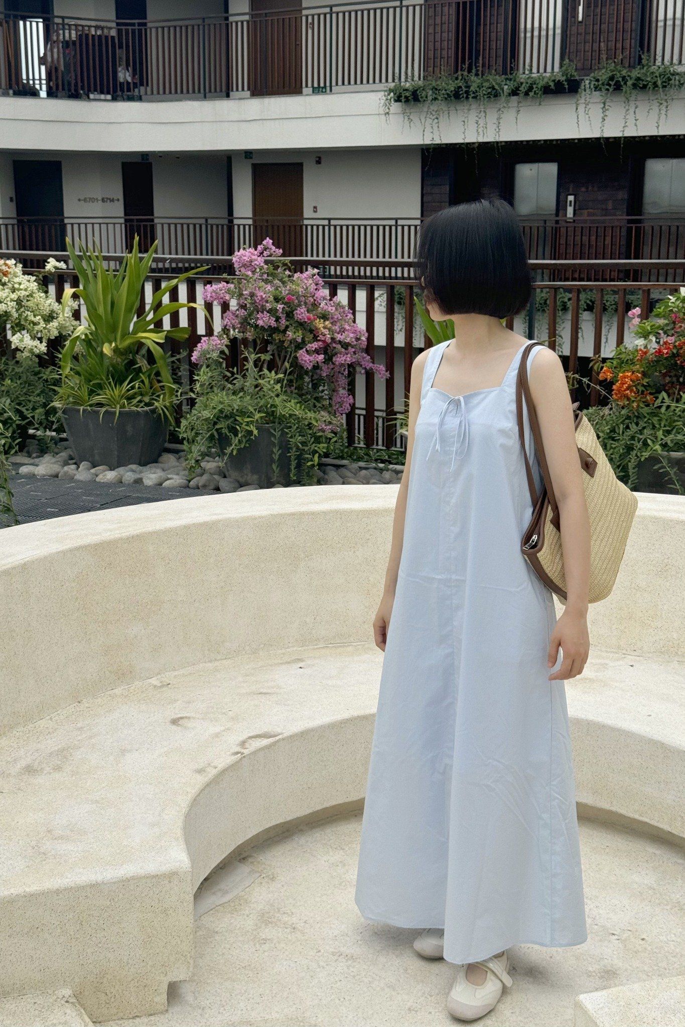  Váy hai dây Midi Nữ chi tiết nơ nhỏ vải Poplin 