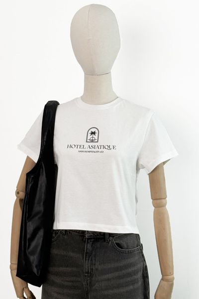  Áo phông nữ dáng babytee in họa tiết trước ngực 