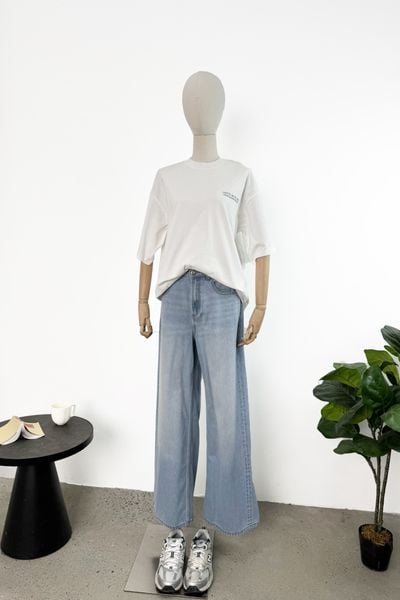  Áo phông nữ dáng Oversize in họa tiết Hôtel de plage 