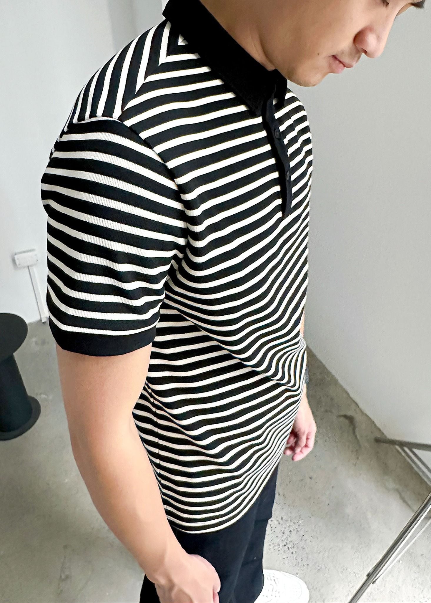  Áo polo nam dáng regular phối bo khác màu họa tiết kẻ 