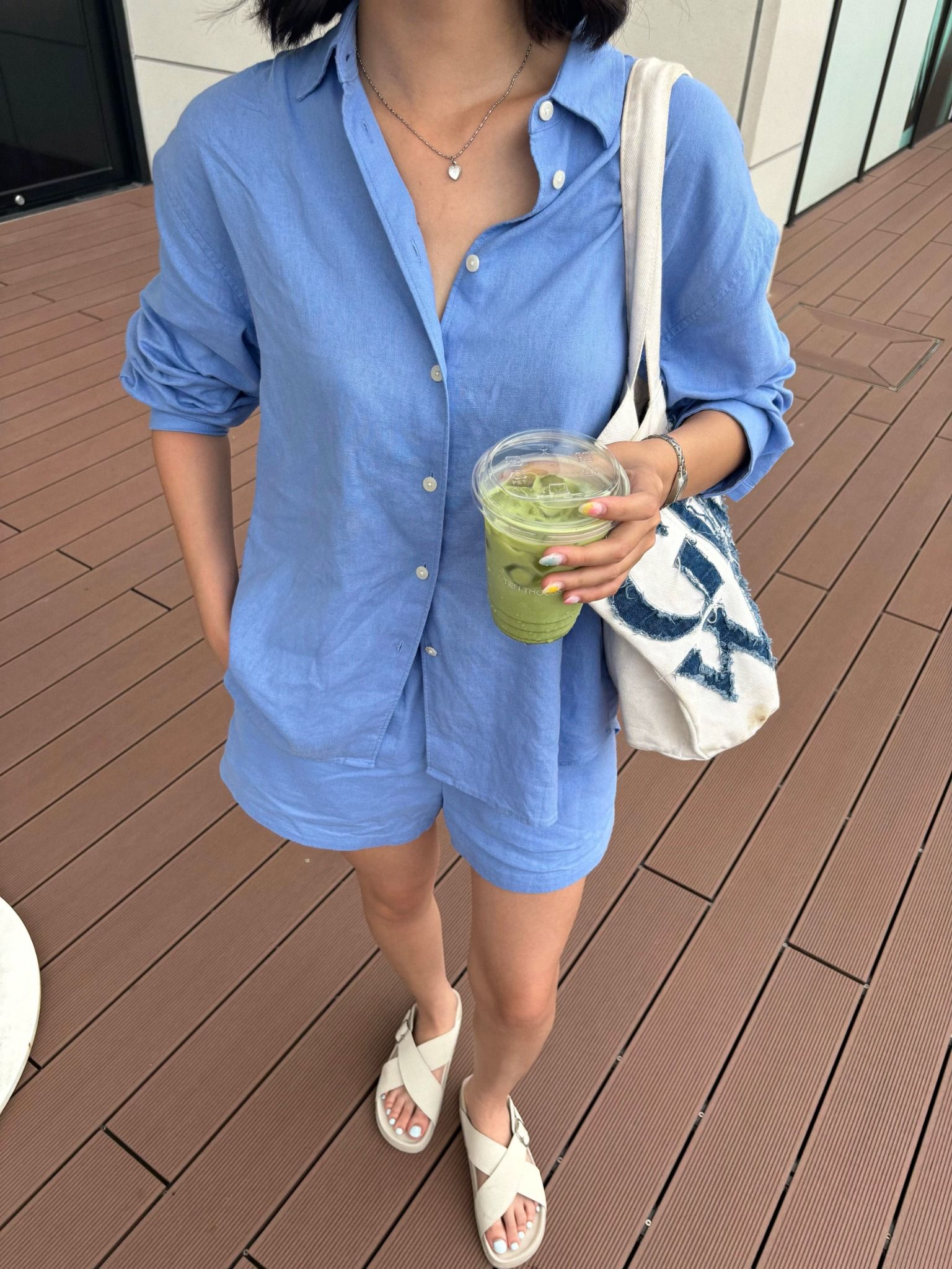  Quần Shorts Linen Nữ 