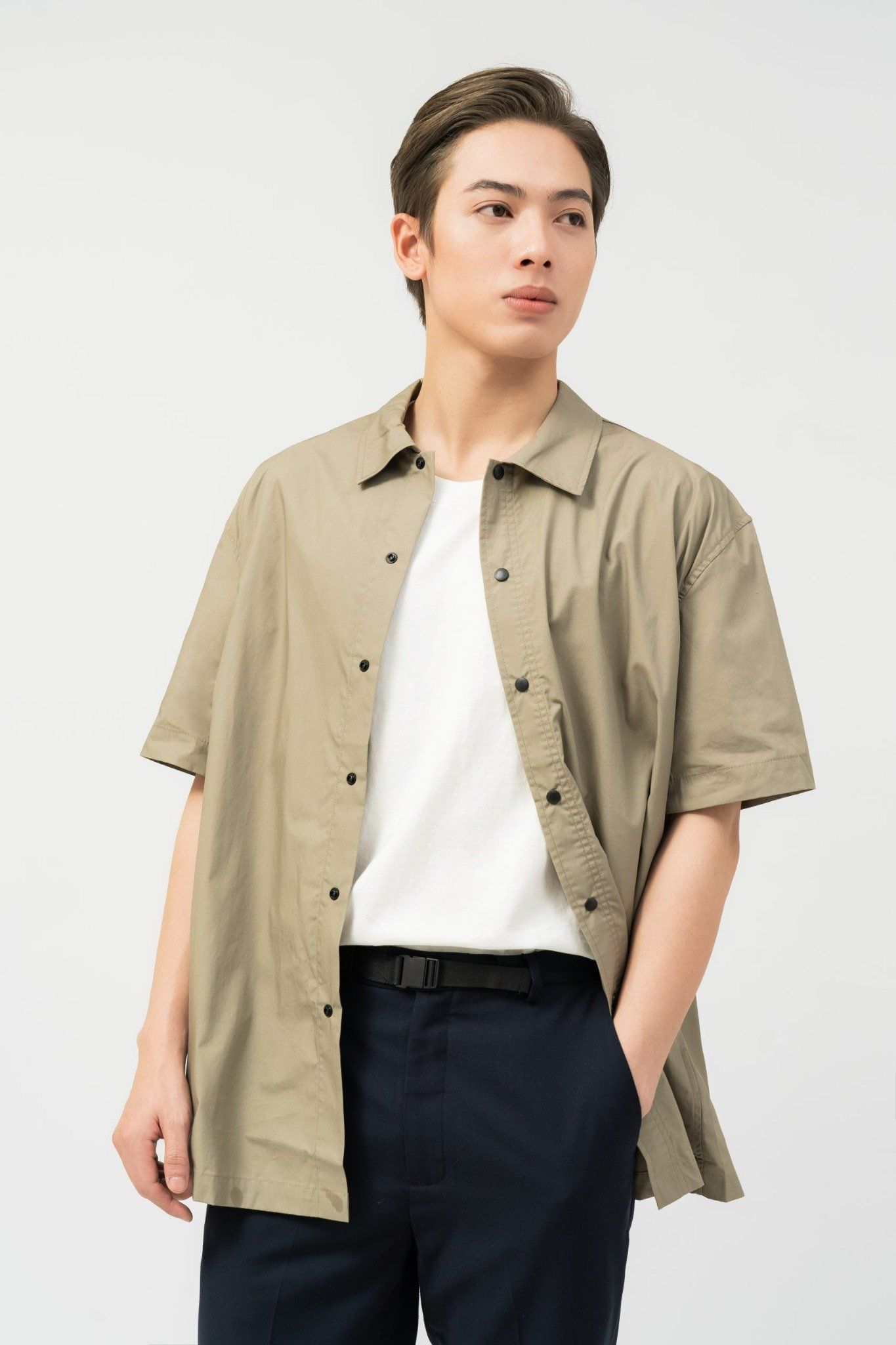  Áo sơ mi nam vải poplin dáng rộng 