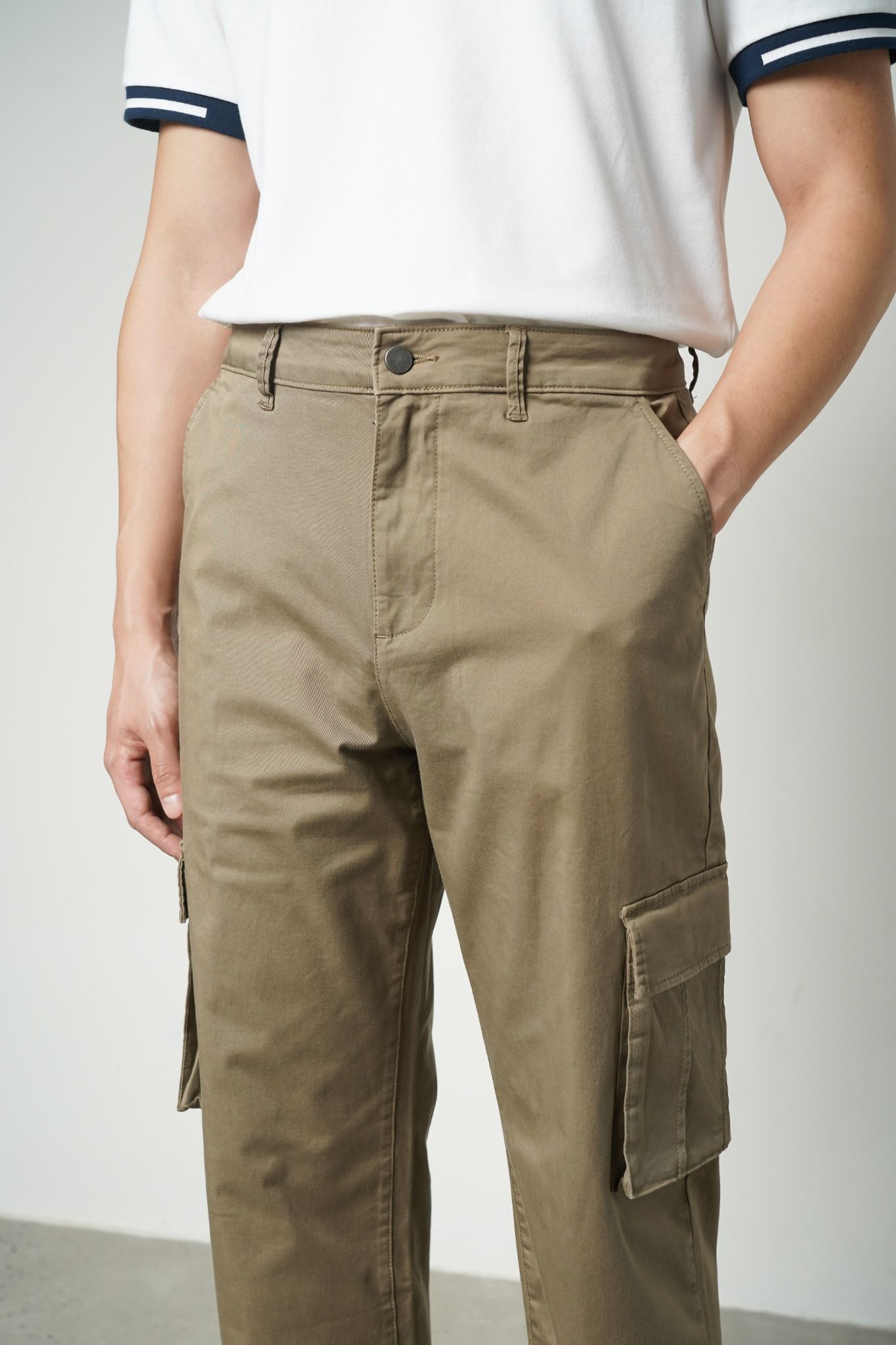  Quần dài nam túi hộp vải twill 