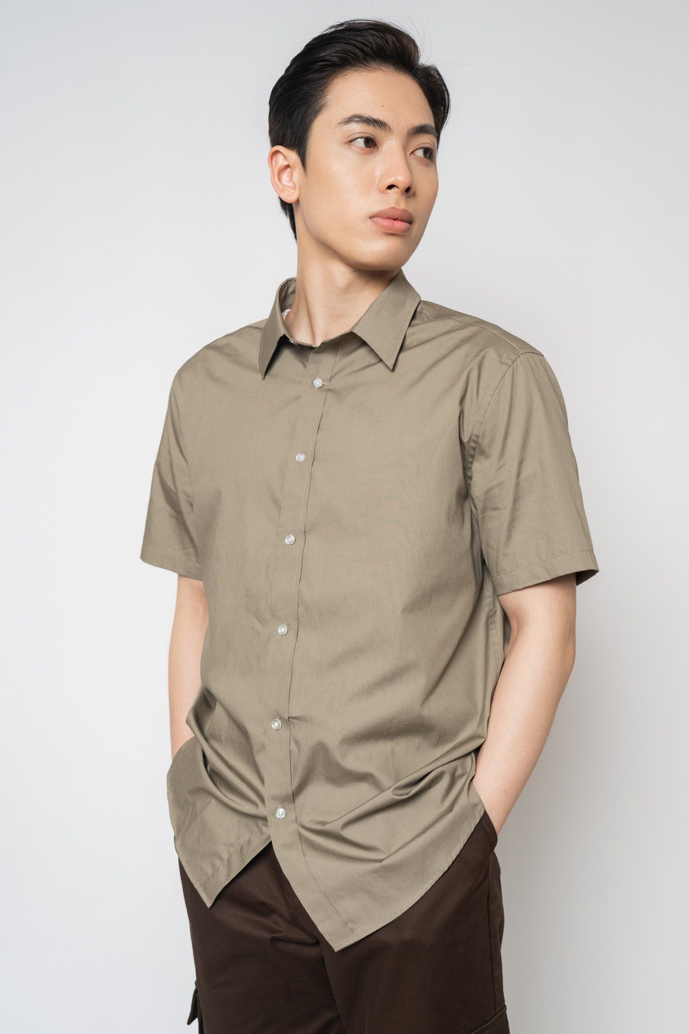  Áo sơ mi nam ngắn tay 