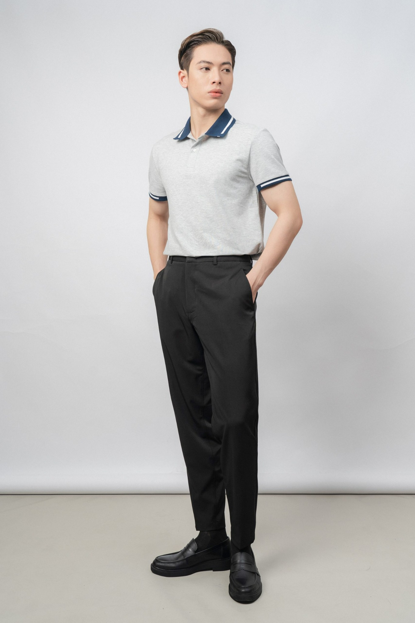 Buy Men Grey Solid Super Slim Fit Casual Trousers Online - 779658 | Peter  England