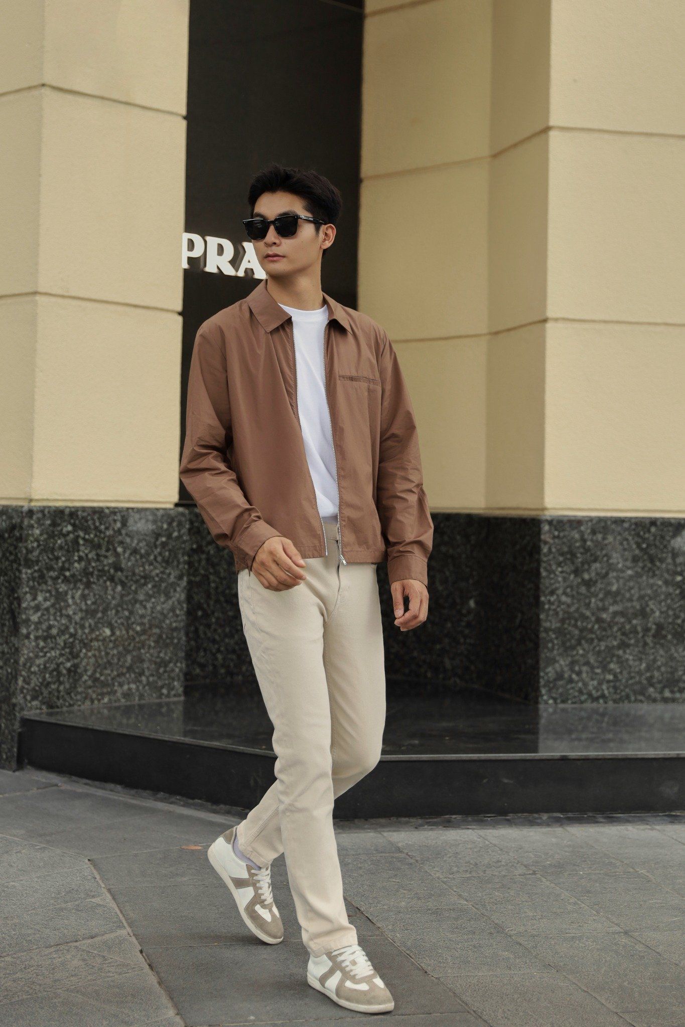  Quần Jeans nam dáng Taper 