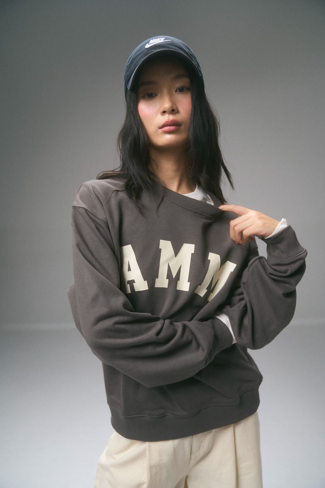  Áo nỉ chui đầu nam in AMM 