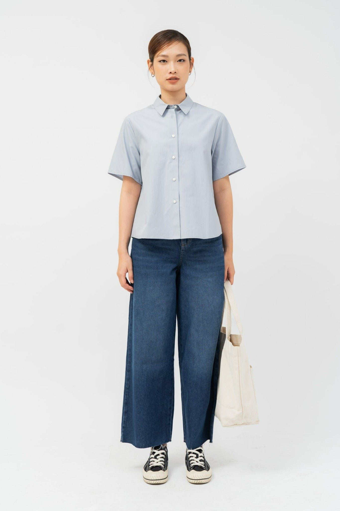  Áo sơ mi nữ ngắn tay dáng hộp vải poplin nhăn 