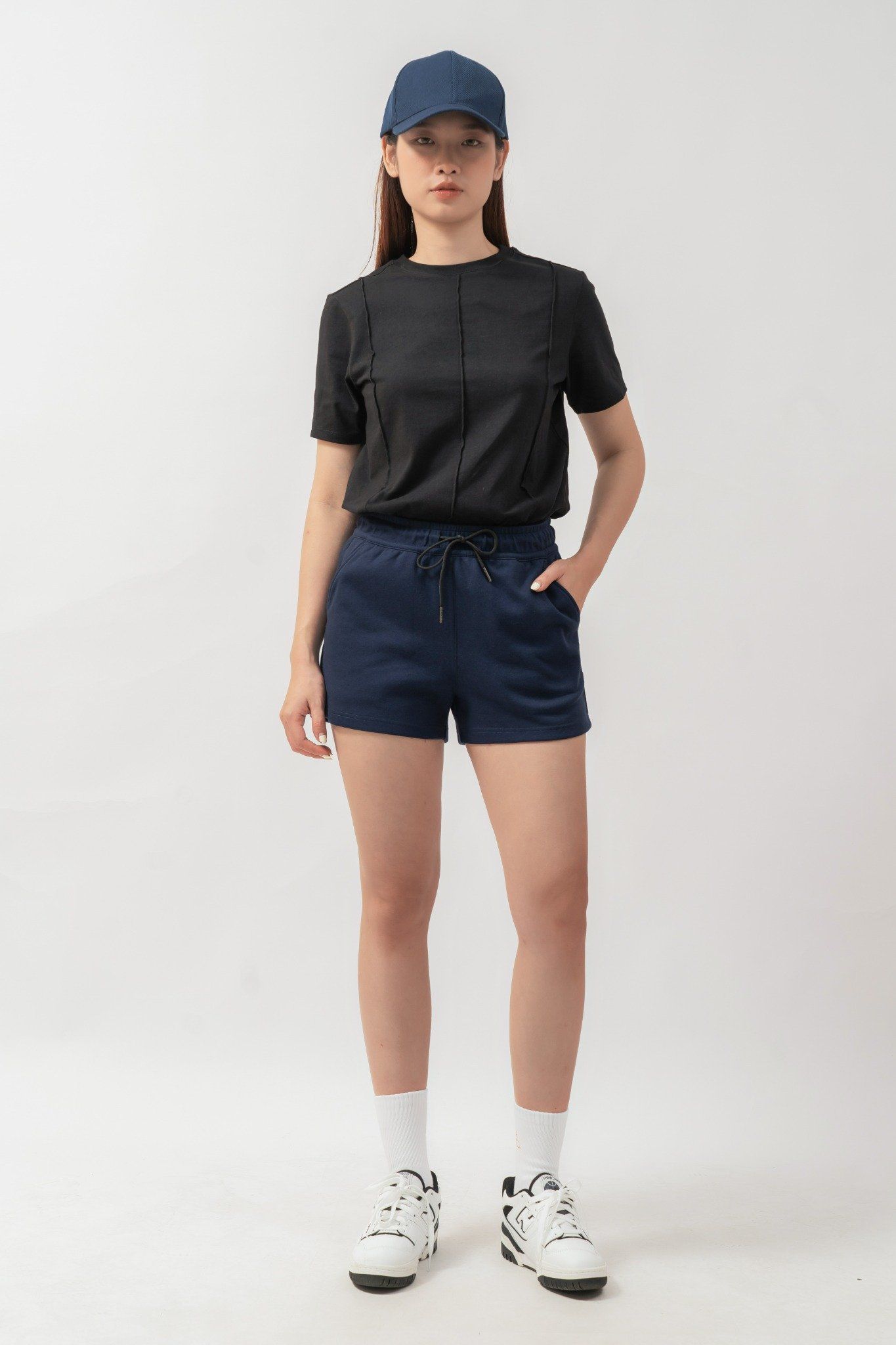  Quần shorts thể thao nữ 
