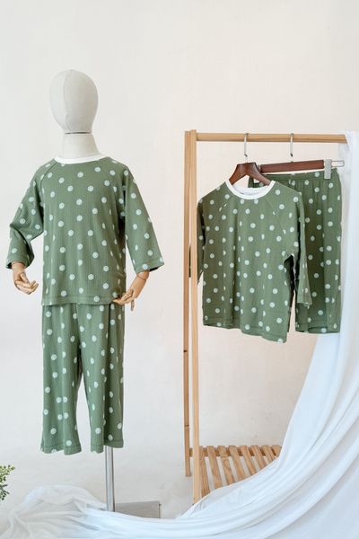  Bộ quần áo Unisex trẻ em vải rib dáng lửng có bo cổ 