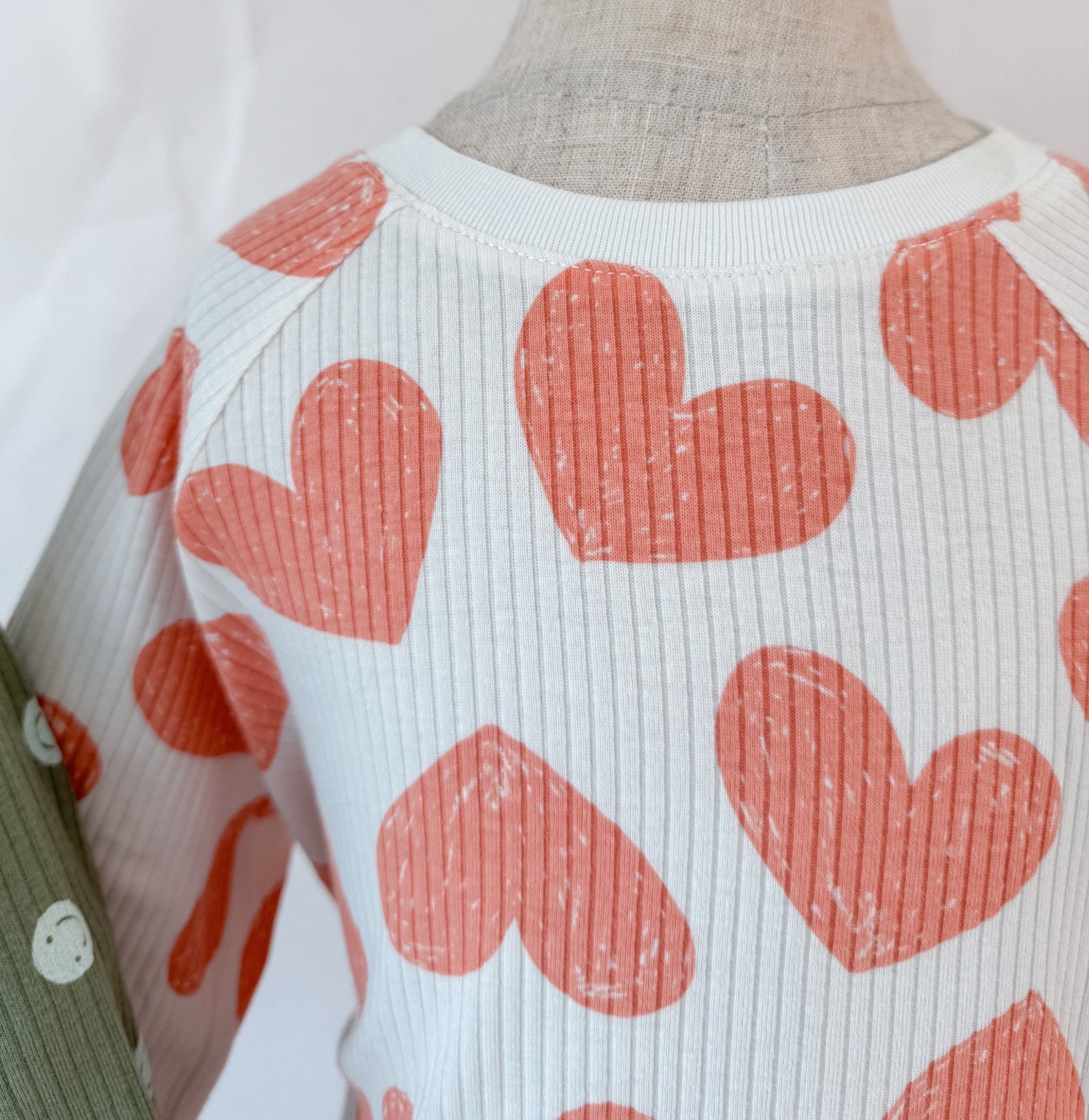 Bộ quần áo Unisex trẻ em vải rib dáng lửng có bo cổ – ammofficial