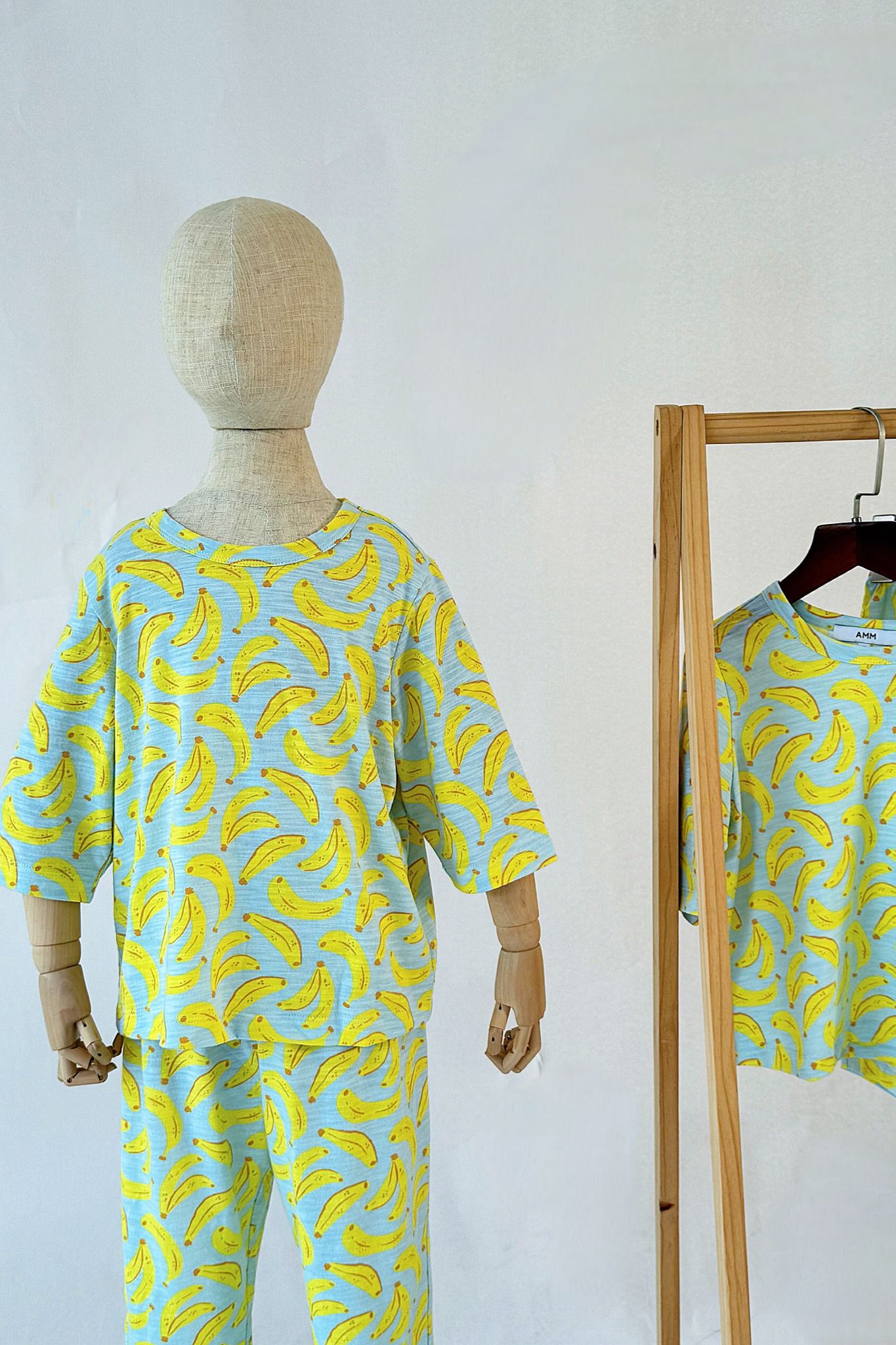  Bộ quần áo Unisex trẻ em vải single dáng lửng họa tiết 