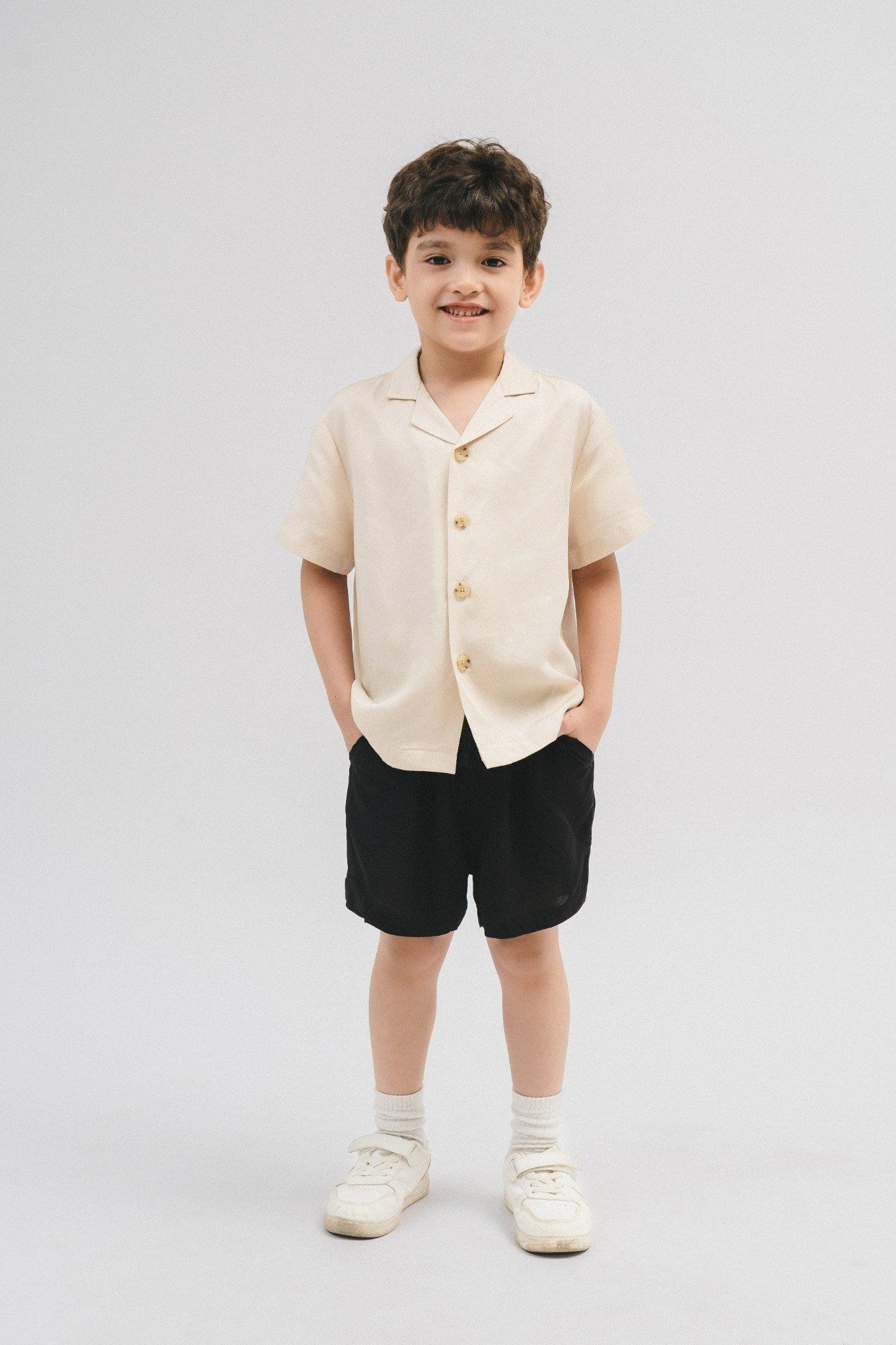 Quần short bé trai có dây rút 